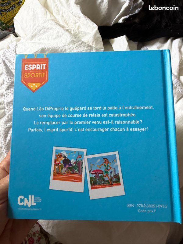 La course de relais. Virginie Grimaldi, Coralie Bruschi. Collection Esprit sportif. Hachette jeunesse, 2024. Dès 3 ans (image 20)