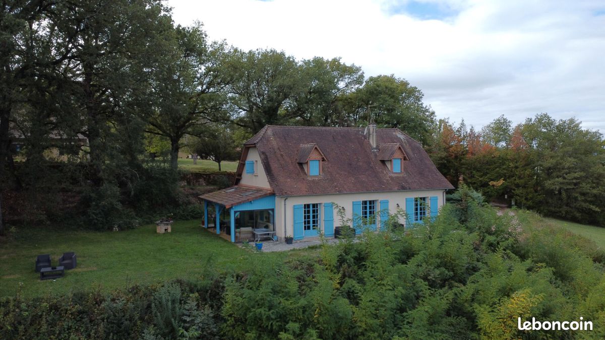 Maison 5 pièces 138 m² · à Figeac · 138 m² · 252 000 €