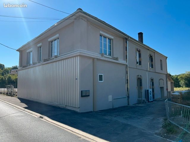 Local commercial 6 pièces 240 m² · à Montmédy · 240 m² · 560 000 €