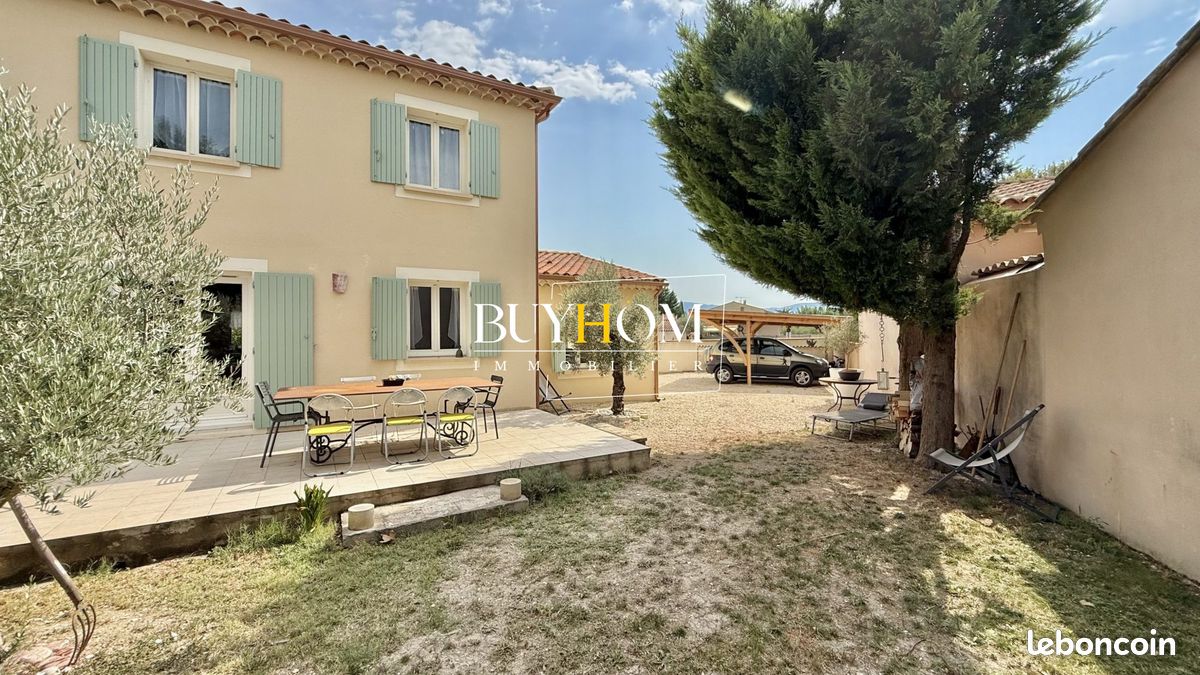 Maison 4 pièces 118 m² · à L'Isle-sur-la-Sorgue · 118 m² · 439 000 €