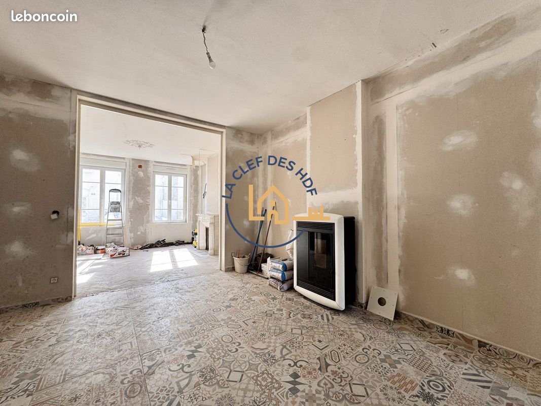 Maison 5 pièces 130 m² · à Saint-Laurent-Blangy · 130 m² · 181 500 €