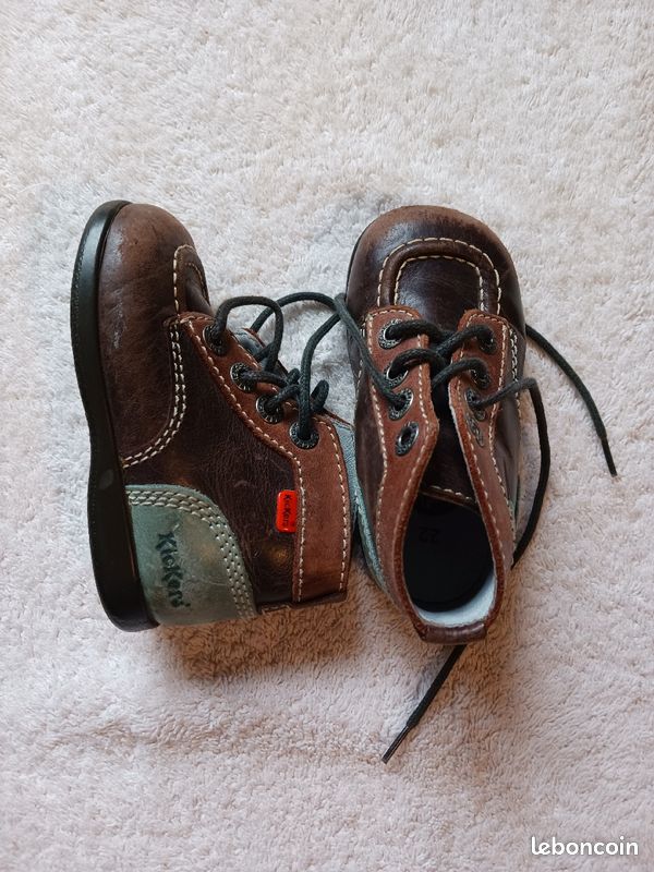 Chaussures Kickers Kickers Sandales BÃ©bÃ© Chaussure Kickers BÃ©bÃ© Kickers  22 Garcon Chaussures Bébé Kickers 22