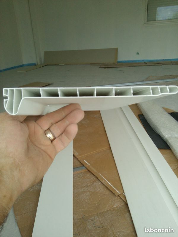 Sous face pvc coffre volet roulant 140 (image 2)