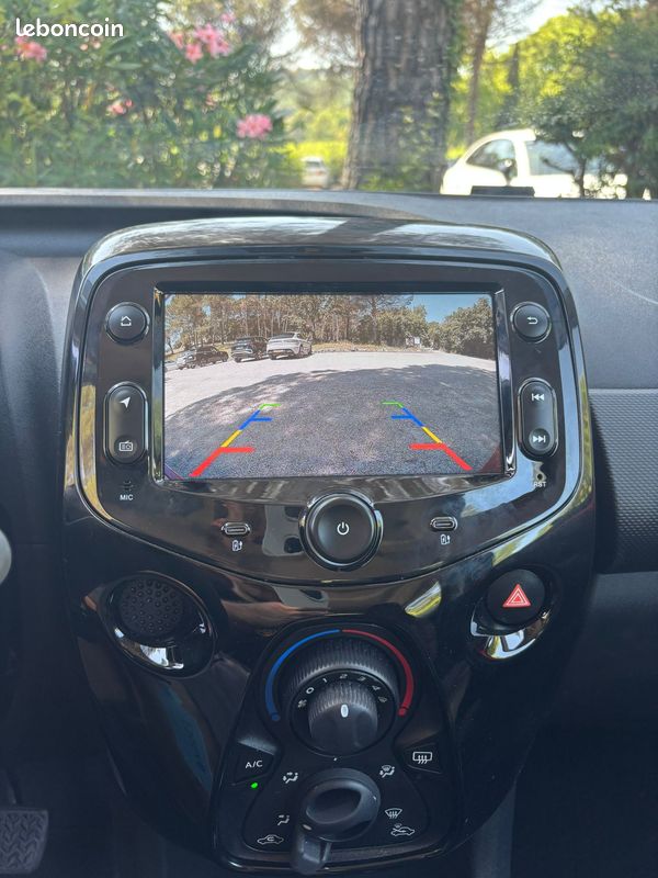 Citroën C1 FEEL VTI 72 CH Moteur à Chaine TOYOTA, CARPLAY, Caméra De Recul, Climatisation, Garantie 3 Mois (image 4)