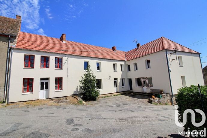 Maison familiale 14 pièces 332 m²