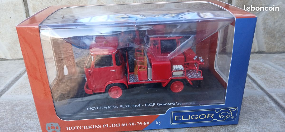 Miniature Camion De Pompiers Hotchkiss PL70 4x4 VIRP 500 - Eligor 1/43 - Rouge