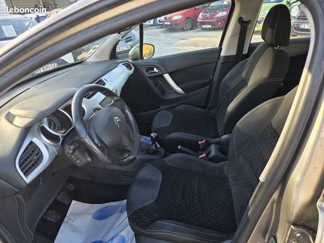 CITROEN C3 C3 HDi 70 Airdream Attraction (image 6)