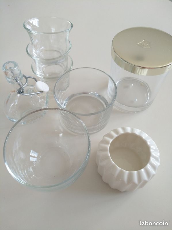 Lot de petits pots en verre (image 1)