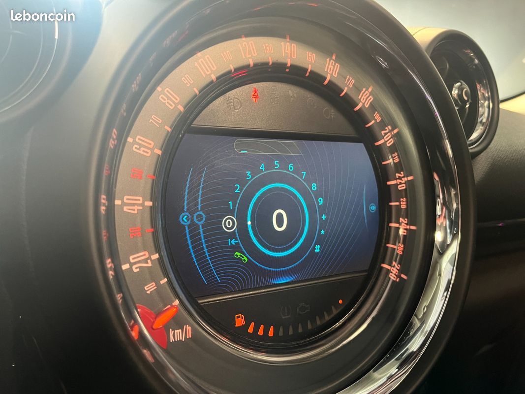 MINI COUNTRYMAN R60 90 ch One D (image 17)