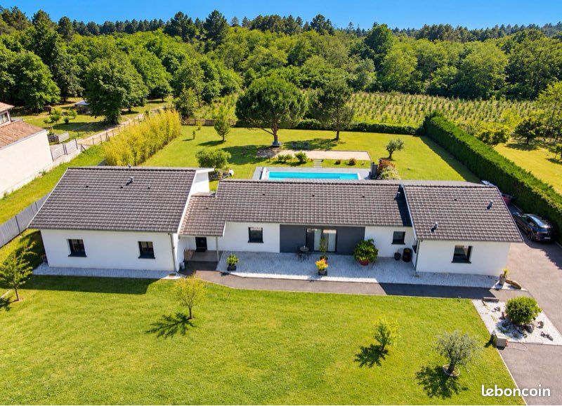 Maison 6 pièces 185 m² · à Casteljaloux · 185 m² · 462 000 €