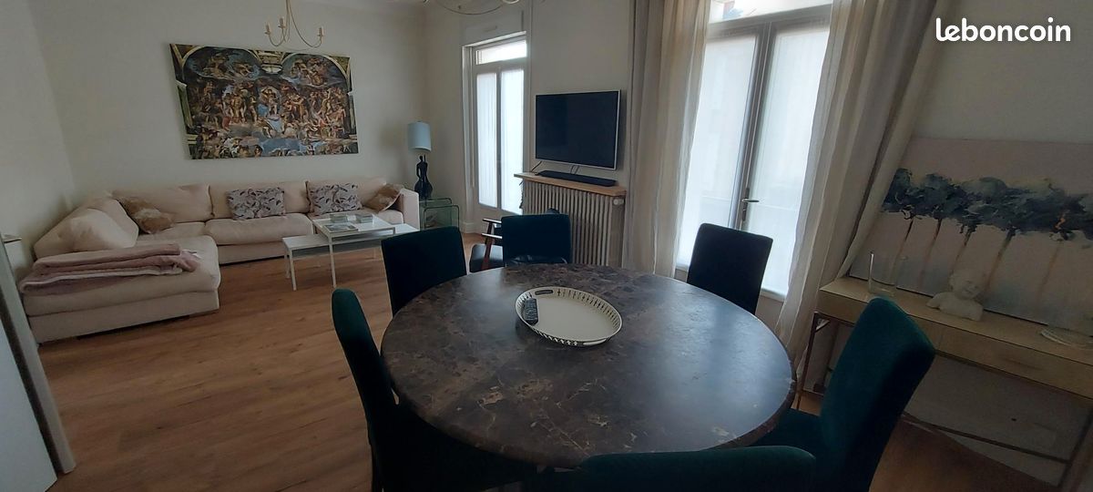 Appartement 5 pièces 127 m² · à La Roche-sur-Yon · 127 m² · 1 250 €/mois