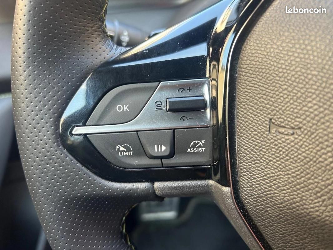 Peugeot 408 1.2 PURETECH 130 GT EAT BVA START-STOP (image 27)