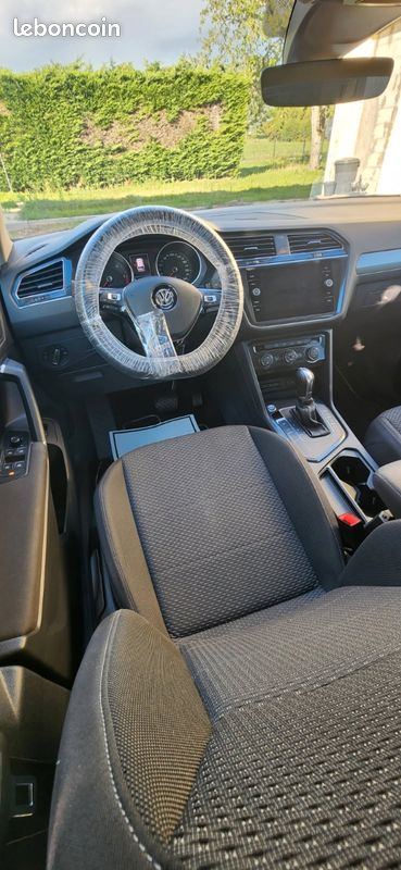 Volkswagen tiguan allspace 7 places 2l tdi 150 cvbluemotion dsg7 (image 4)