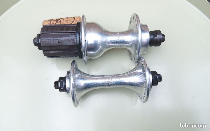 Moyeu arrière Campagnolo Athena NOS | 32 trous | 5/6 vitesses | 126 mm