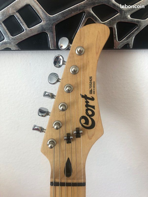 Guitare Cort stratocaster (image 3)