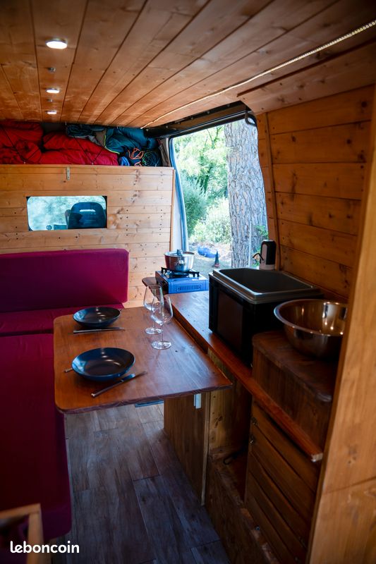 Iveco Daily 2.3 HPI – Van aménagé prêt à partir (image 3)