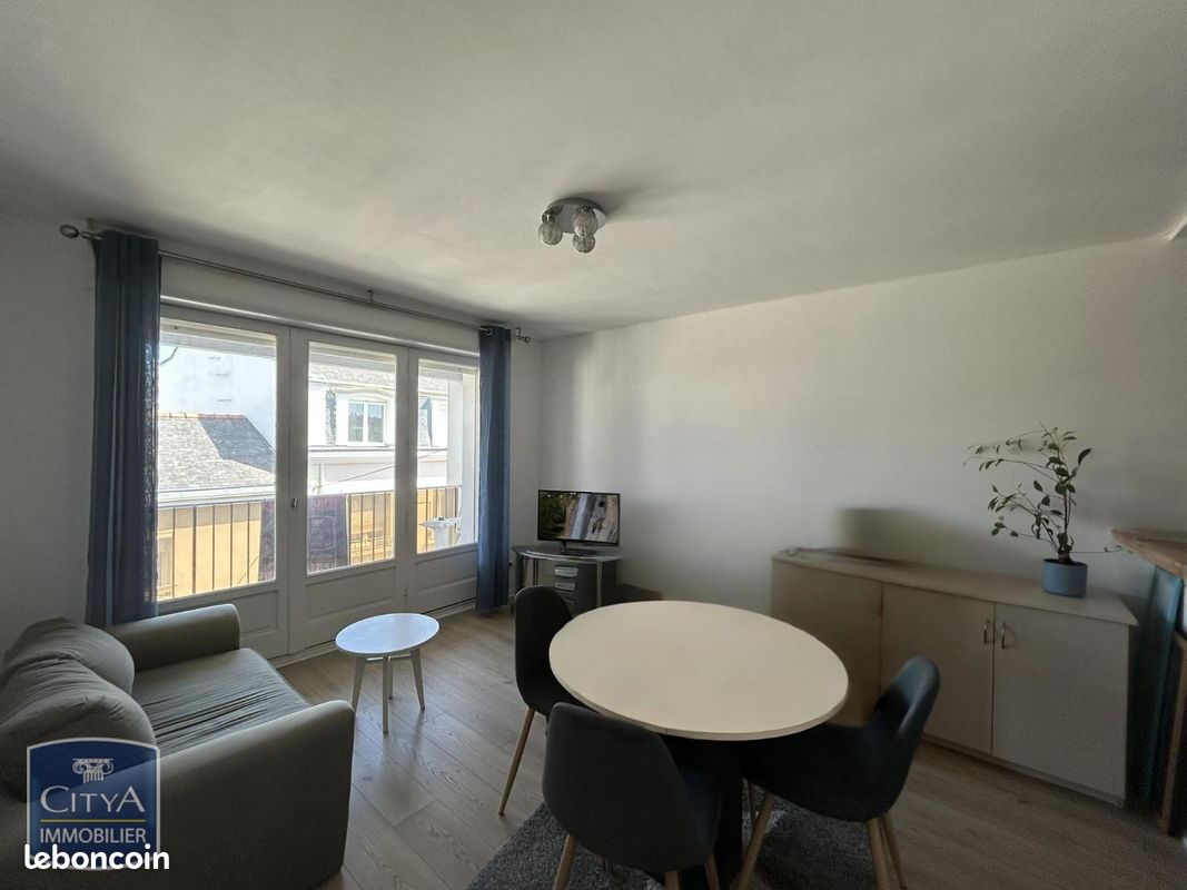 Appartement 2 pièces 38 m² · à Lorient · 38 m² · 664 €
