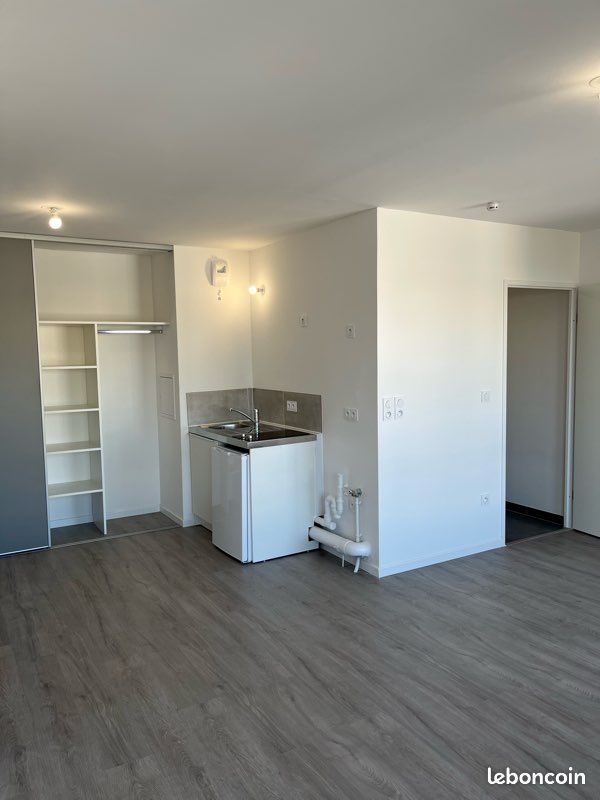 Appartement 1 pièce 30 m² · à Massy · 30 m² · 825 €/mois