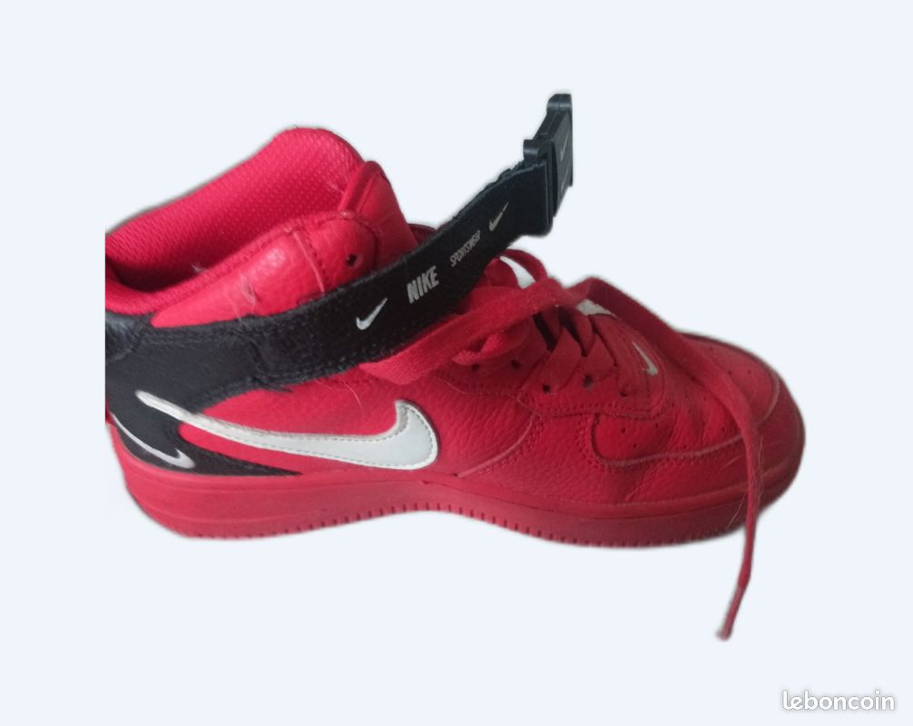 Nike air force mid utility 07 Lv8 university rouge Chaussures