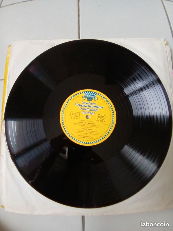 Disque vynile de musique contemporaine, Francis Poulenc et Claude Debussy, interprété par Colette Herzog et Jacques Février (image 3)