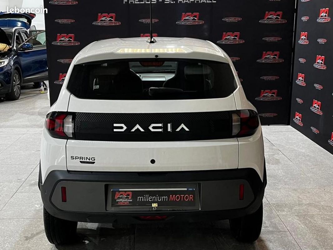 DACIA SPRING 65Cv - Extreme - 100 % Elec - Garantie constructeur 01/2032 (image 4)