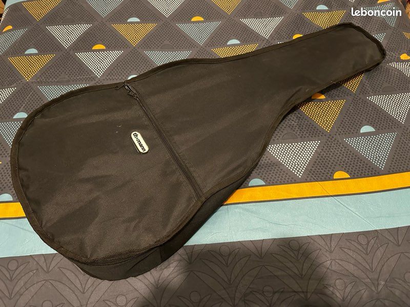 Guitare électro-acoustique Harley Benton HBD120CE + nombreux accessoires (image 2)