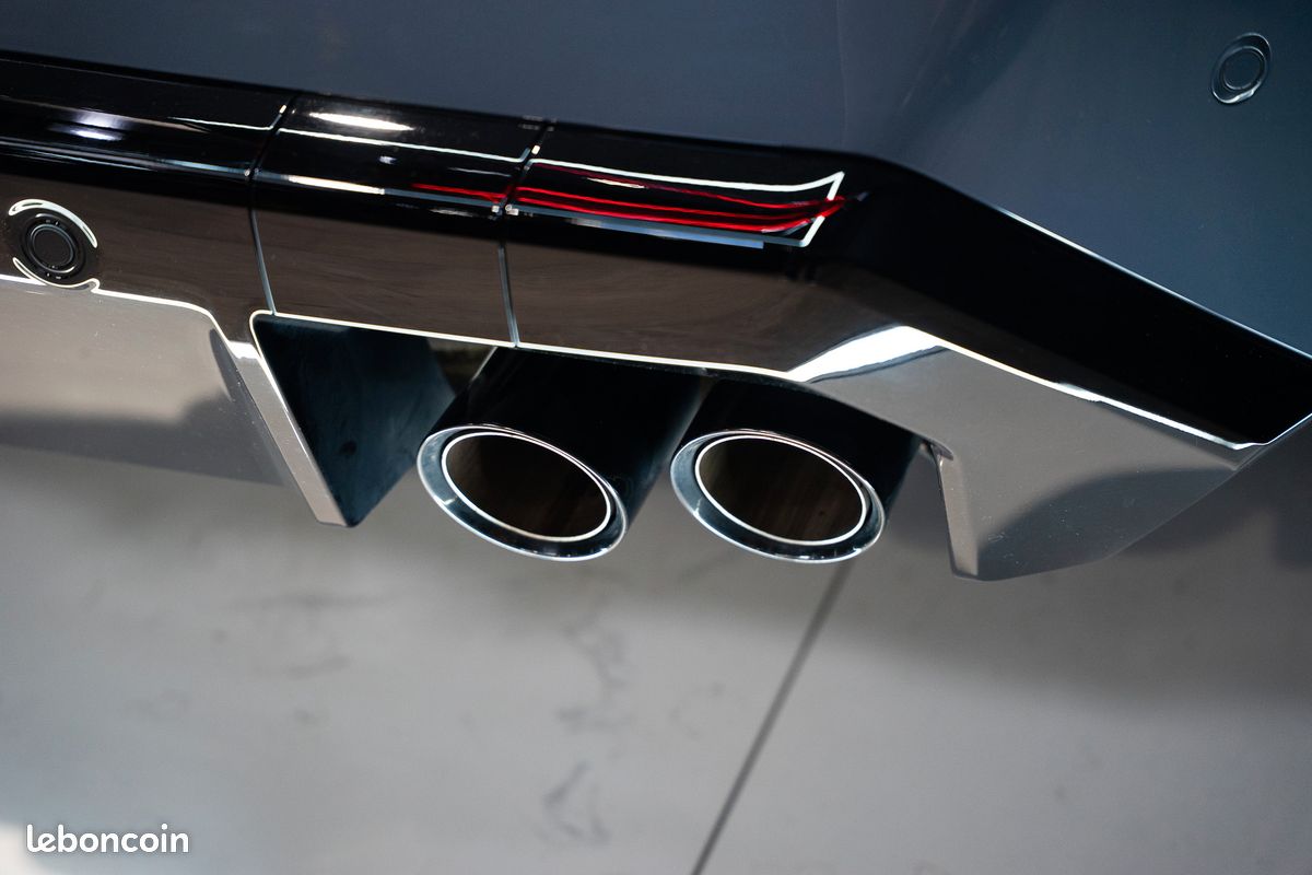 BMW M5 Touring G99 – Storm Bay | Bowers & Wilkins | Iconic Glow | Toit Panoramique | 12 500 km | Immat France | (image 8)