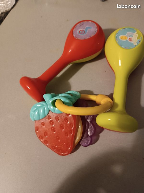 À vendre jouer bébé (image 1)