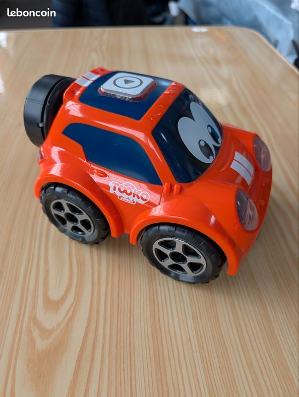 Ma première voiture télécommandée TOOKO (image 1)