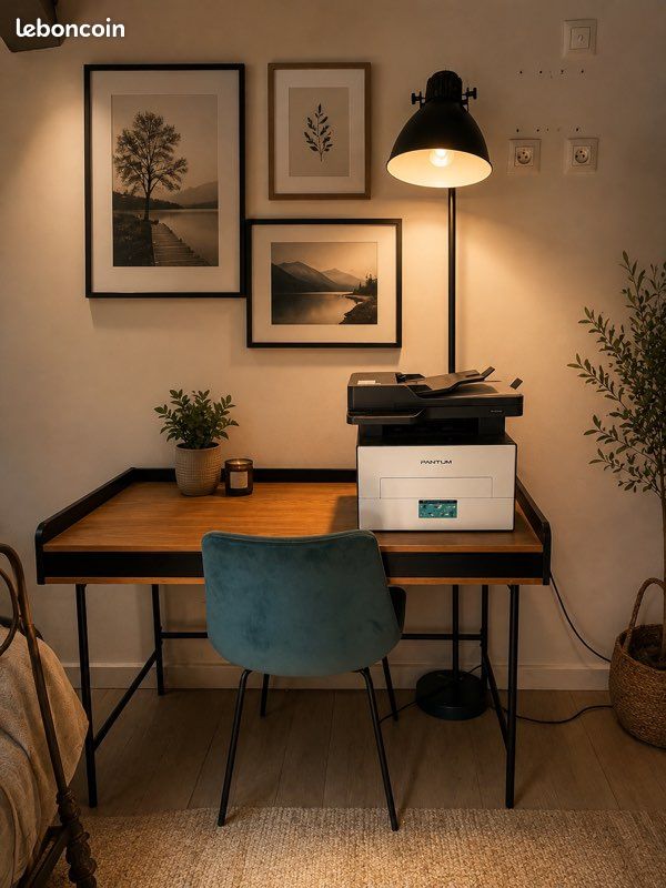 Bureau chambre étudiant (image 1)