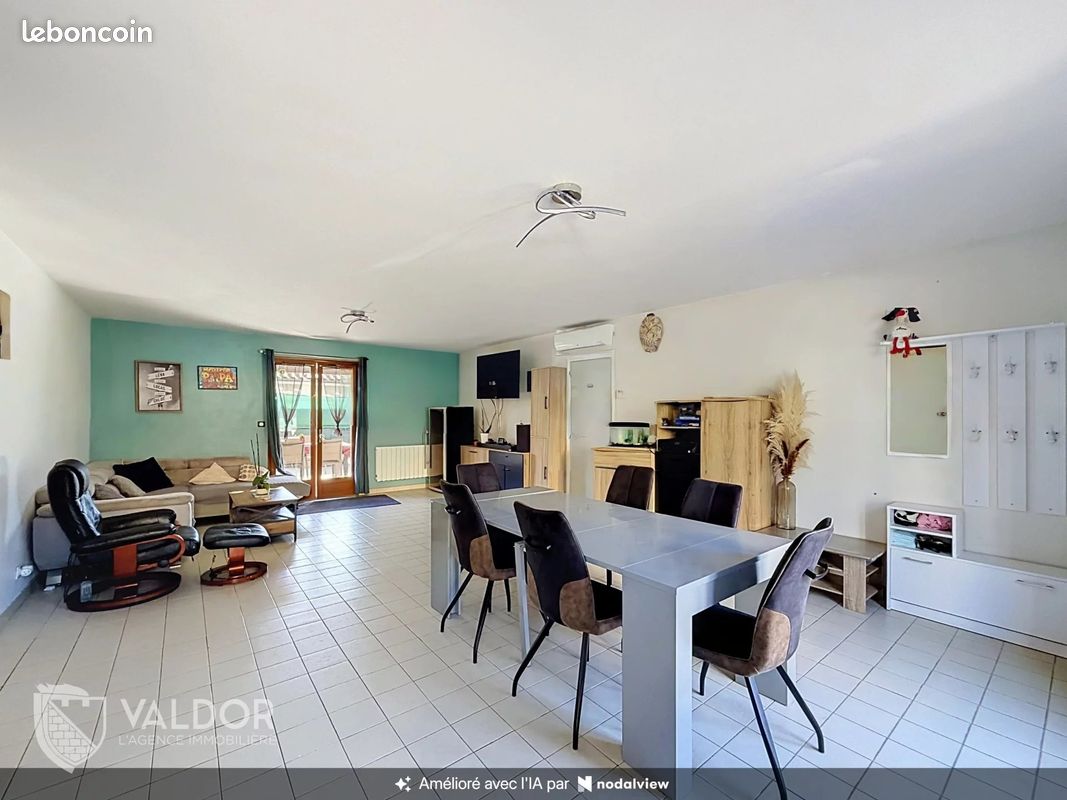 Maison 5 pièces 117 m² · à Saint-Georges-de-Reneins · 117 m² · 310 000 €