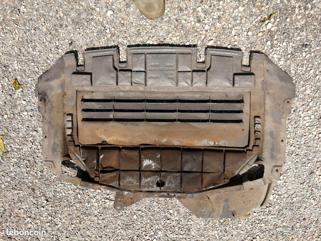Cache Sous-moteur BMW Série 5 E39 535i / 540i – Réf. 51712498988 – Neuf Lavable