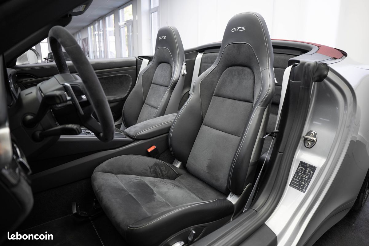 Porsche 911 991 991.2 Carrera 4 GTS Cabriolet 3.0 450cv PDK / PDLS / PSE /BOSE / CARBONE / IMMAT FR (image 7)
