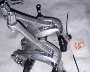 Pièces de rechange : Frein à disque Shimano avant 4 pistons