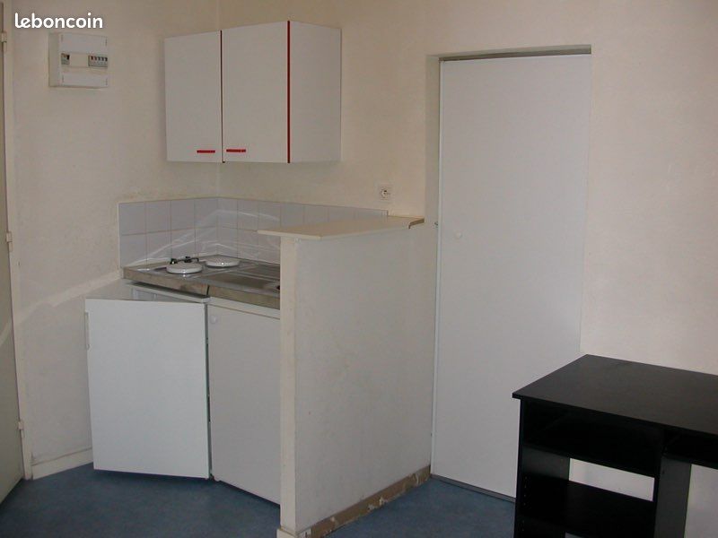 Appartement 1 pièce 15 m² · à Le Creusot · 15 m² · 230 €