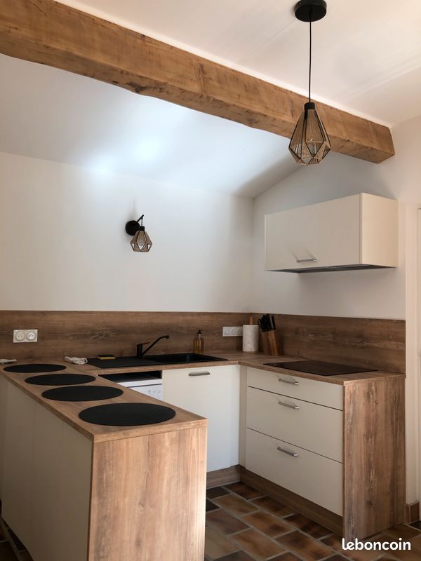Gite 5 pers rénové, 1 chambre + 1 chambre en duplex, avec grande piscine partagée avec 2nd gîte et jardin en Provence (image 7)