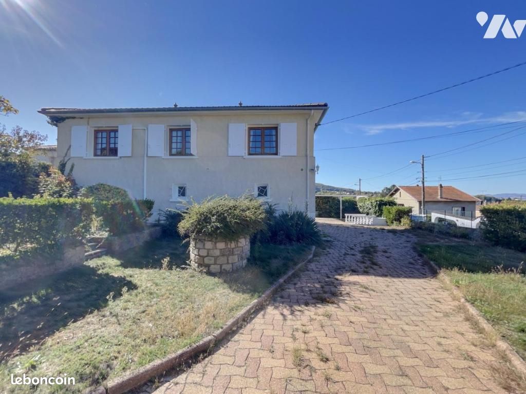 Maison 5 pièces 98 m² · à Neuville-sur-Saône · 98 m² · 400 000 €