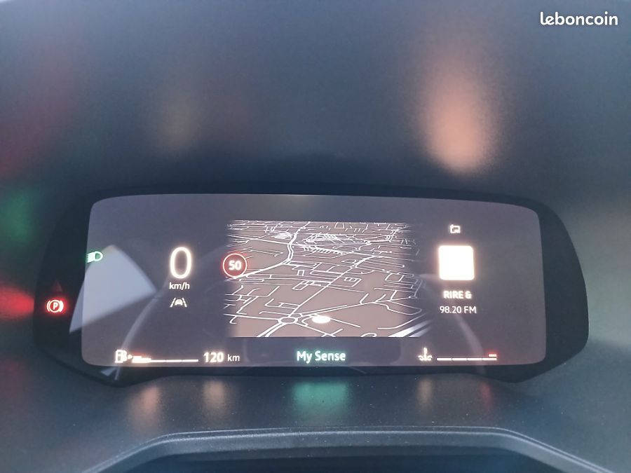 Renault Clio V 1.0 TCe 90 BVM6 ESPRIT ALPINE GPS 9.3" Cockpit JA17 (image 7)