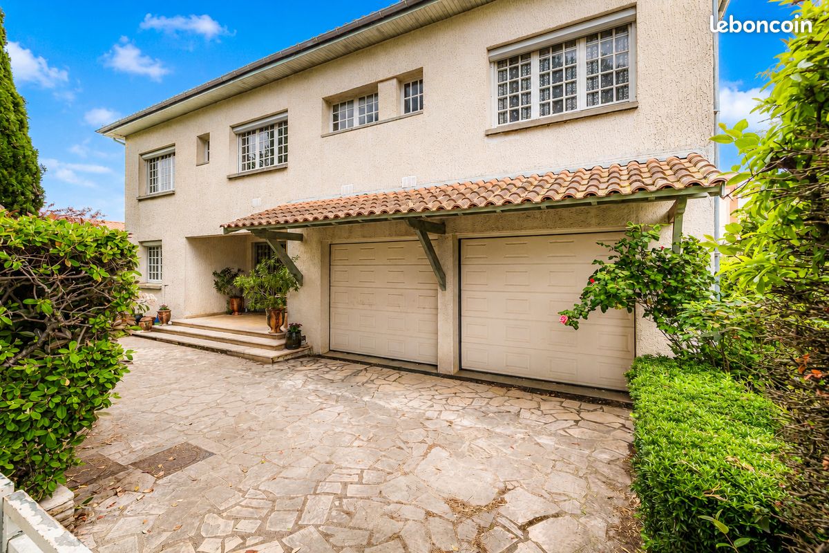 Maison 6 pièces 167 m² · à Cugnaux · 167 m² · 316 000 €