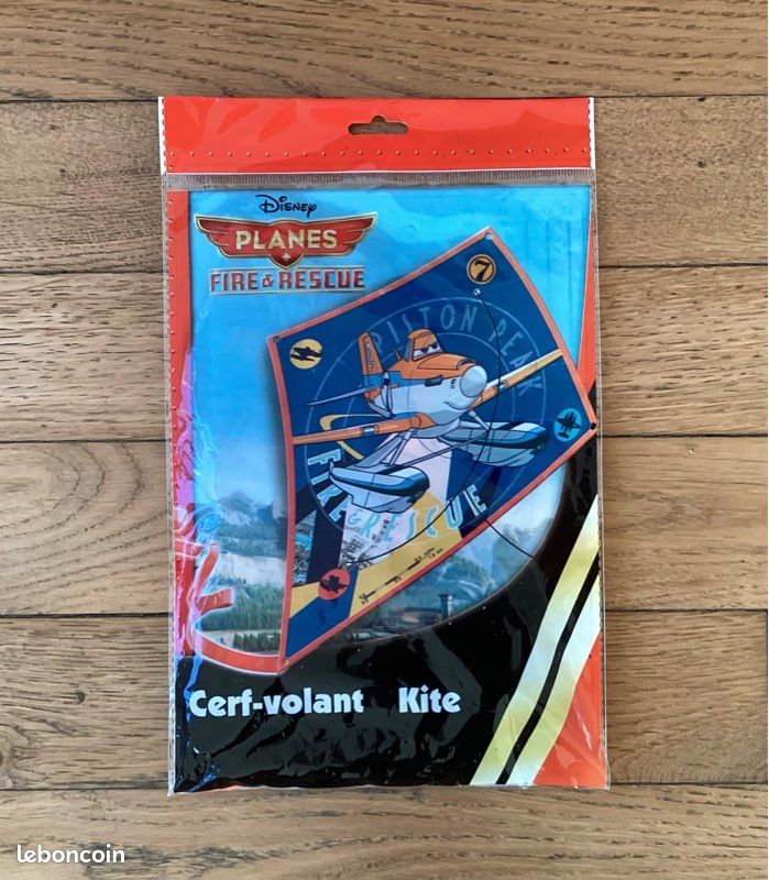 Cerf volant 🪁 et Tapis de jeu 🥎 (image 2)