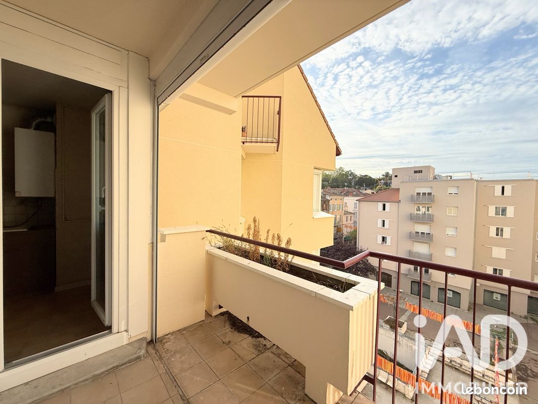 Appartement 4 pièces 87 m² · à Annonay · 87 m² · 115 000 €
