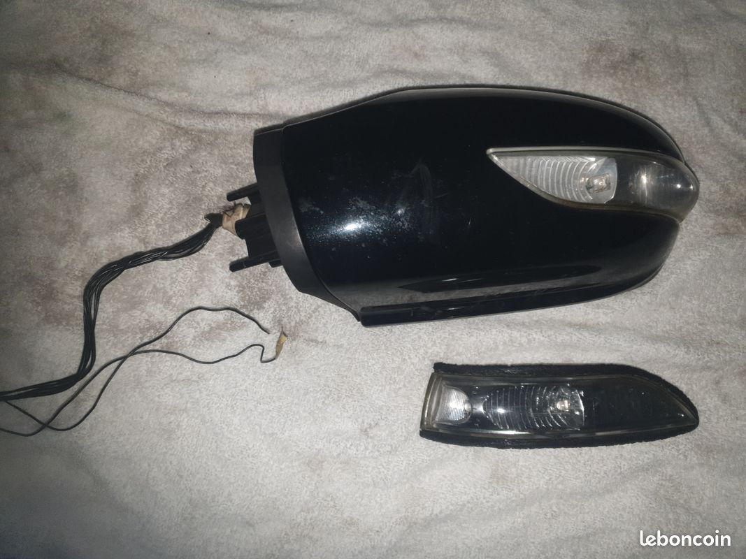 Rétroviseur gauche Mercedes classe B W 245 (image 1)
