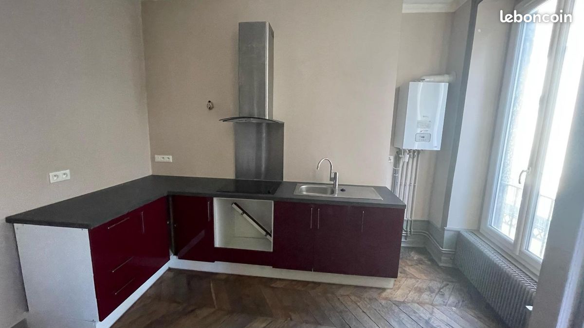 Appartement 4 pièces 103 m² · à Clermont-Ferrand · 103 m² · 955 €