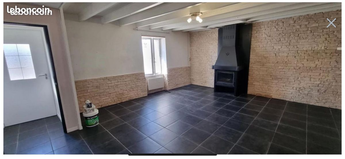 Maison 5 pièces 136 m² · à Barbezieux-Saint-Hilaire · 136 m² · 830 €