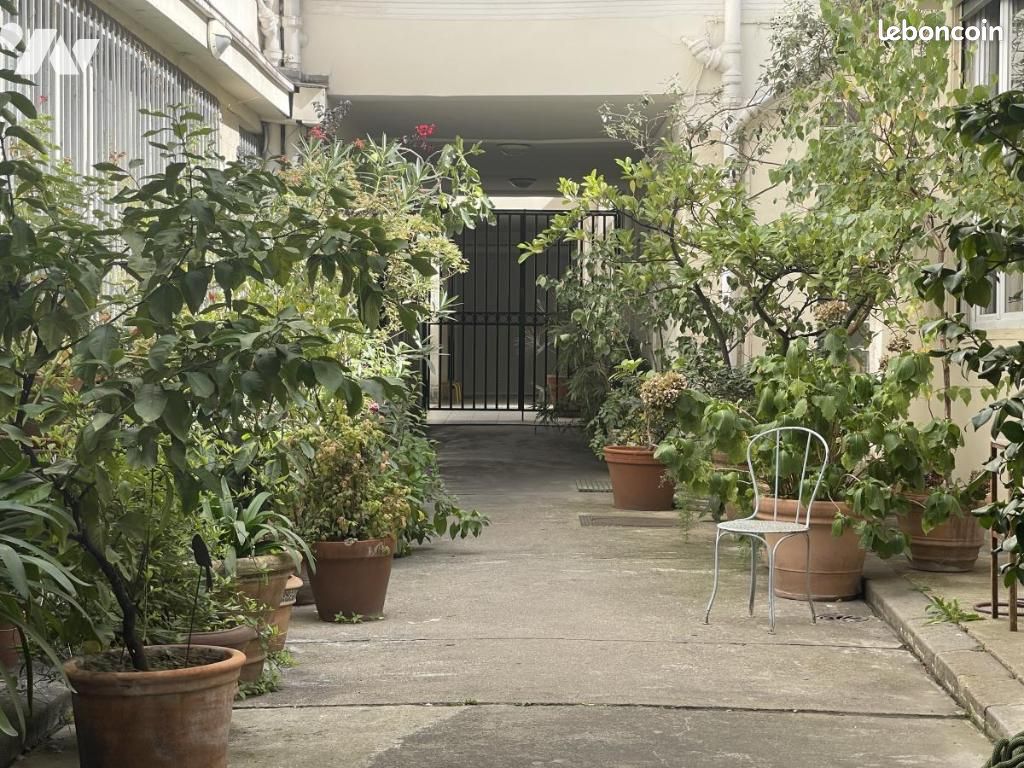 Appartement 2 pièces 28 m² · à Paris · 28 m² · 390 000 €