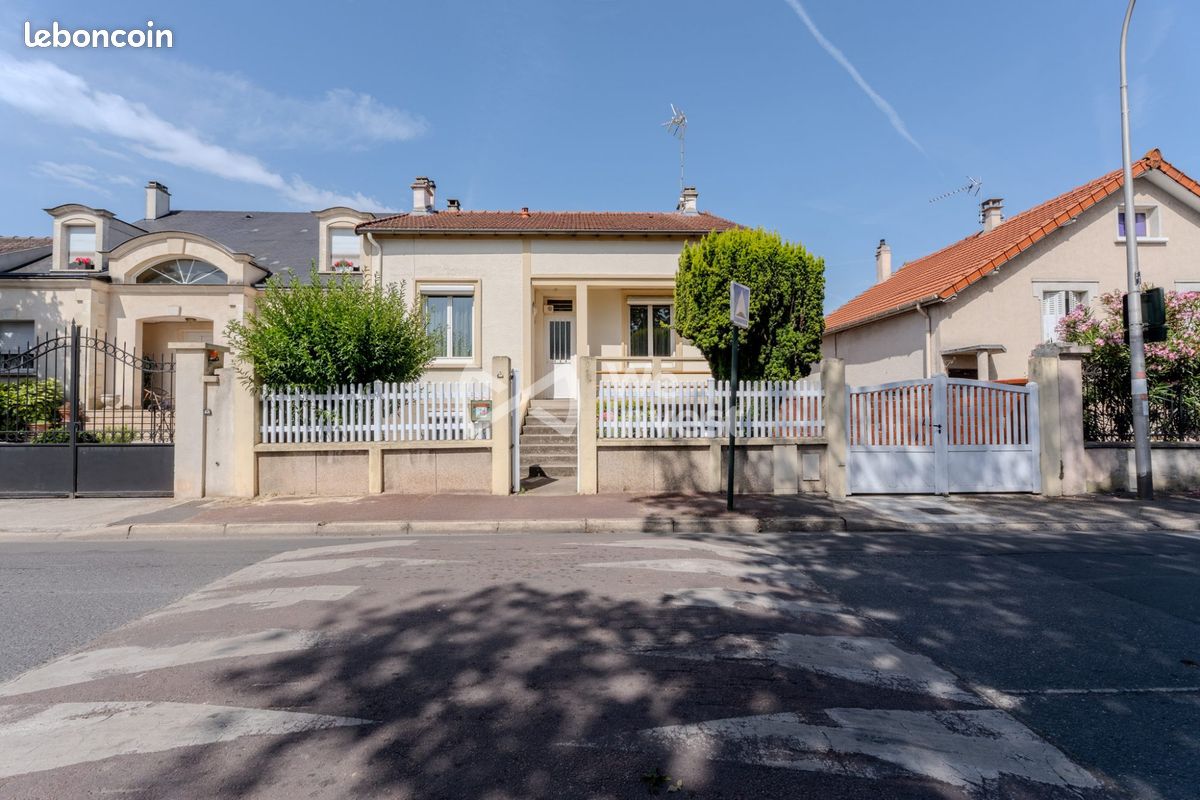 Maison 5 pièces 103 m² · à Le Blanc-Mesnil · 103 m² · 289 000 €