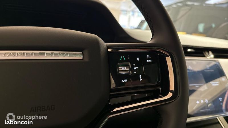 Land-Rover Range Rover Evoque 1.5 P270e PHEV 269ch Midnight Edition Santorini Black/Eiger Grey (image 25)