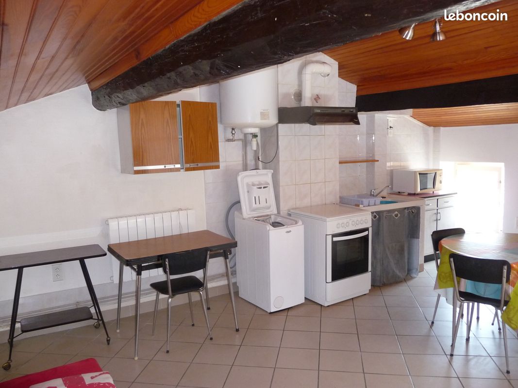 Appartement 1 pièce 30 m² · à Privas · 30 m² · 340 €