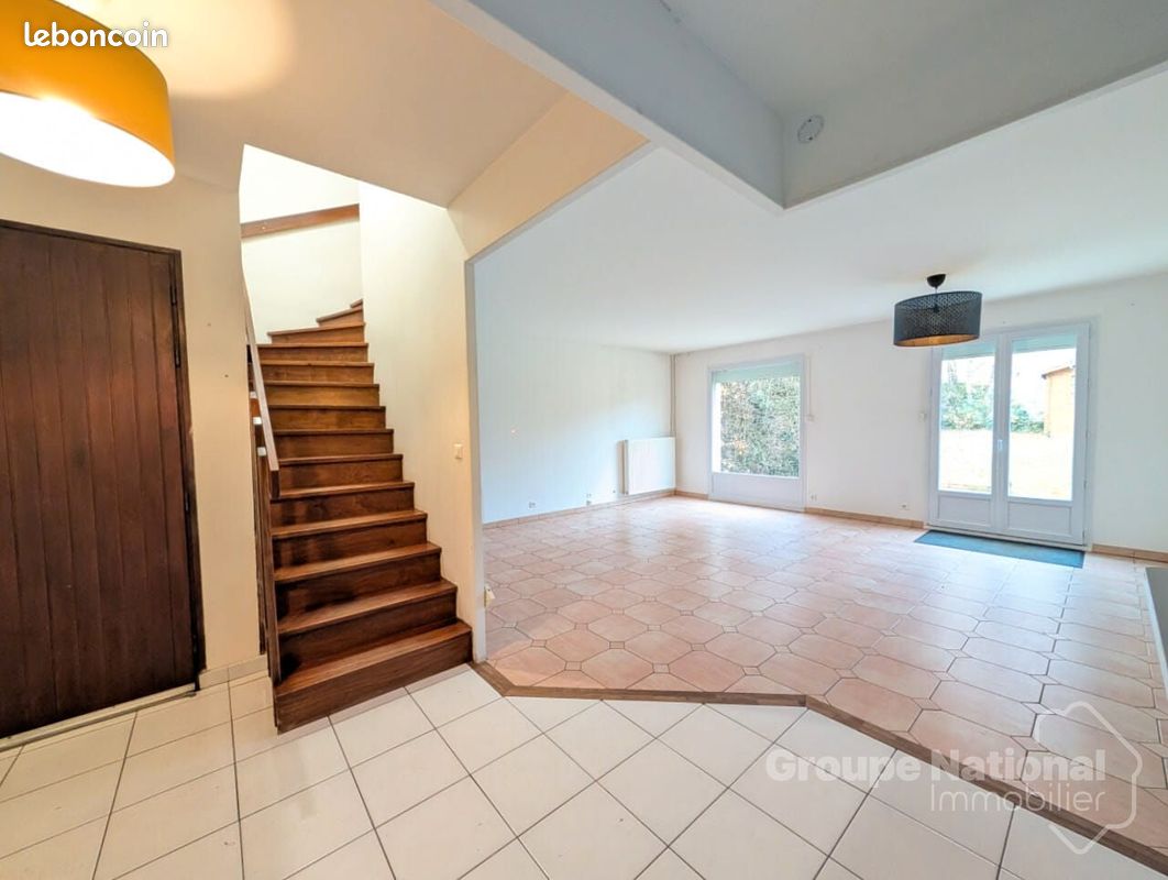 Maison 7 pièces 139 m² (image 2)