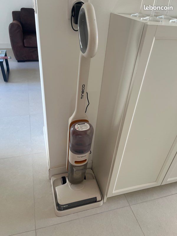 TINECO Aspirateur balai laveur iFloor Y2 Plus (image 1)